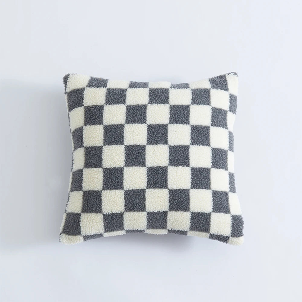 Coussin Déco Motif Damier – Style Moderne