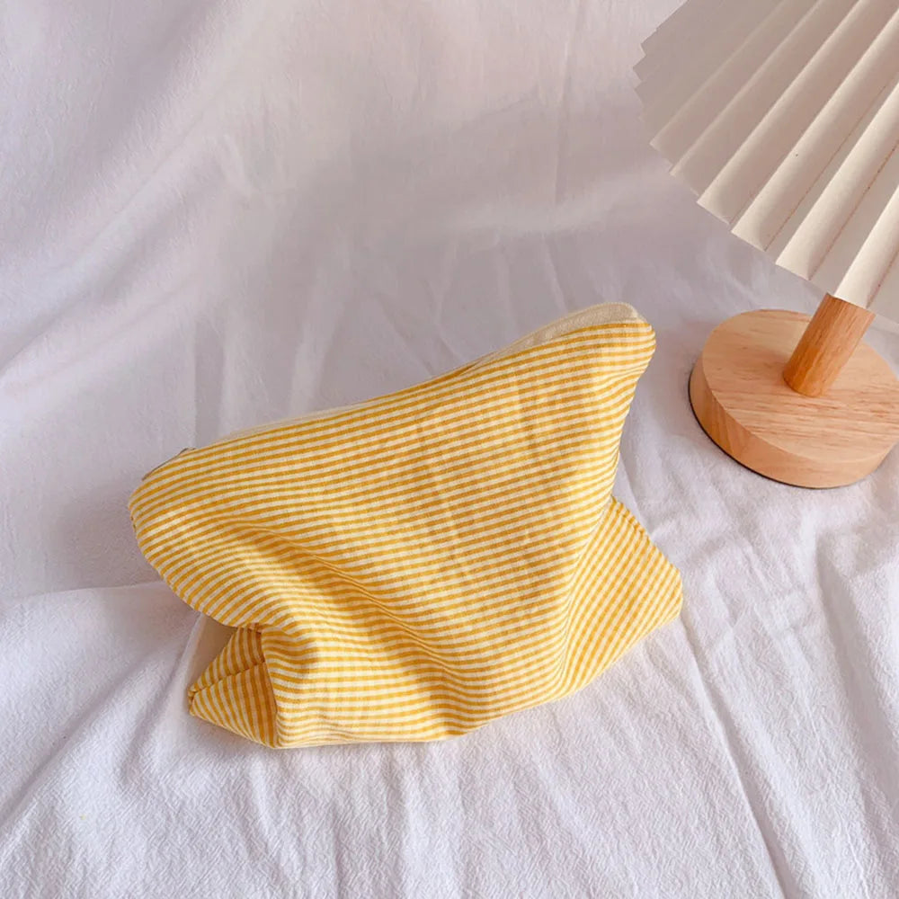 Trousse de Toilette Coton Motif Carreaux — Pochette de Voyage