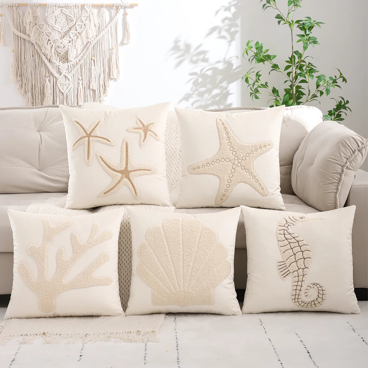 Coussin Déco Motif Marin – Tons Beiges Doux & Naturels